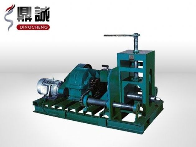 點擊查看詳細信息<br>標題：臥式多功能滾動彎管機 閱讀次數：5436